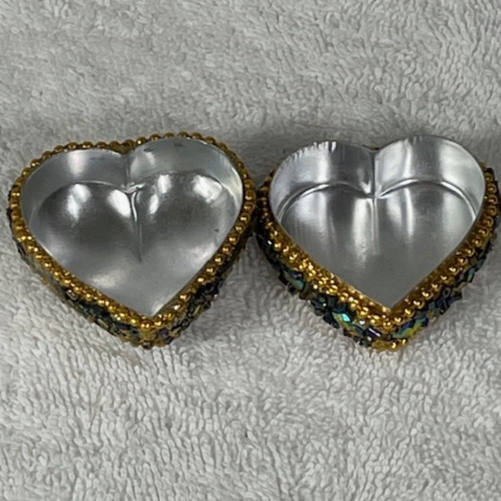 Small gold sequined metal ring box. - Picture 5 of 5